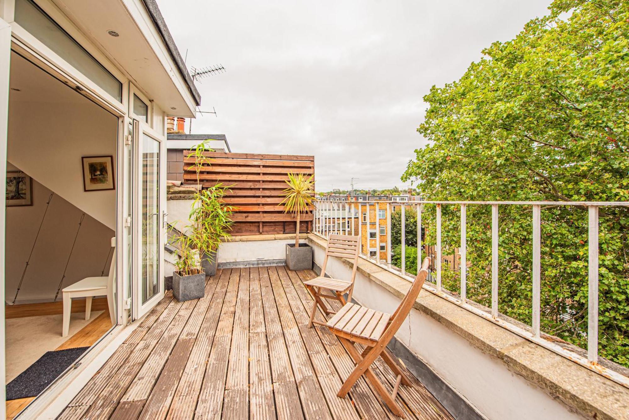 Stylish Flat Near Kensington With Spacious Balcony * Londra